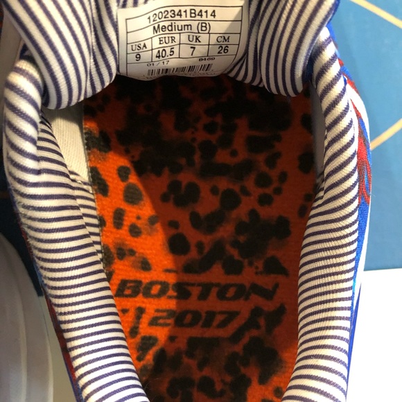 SOLD 🔥 Like new Launch 4 Brooks Boston Lobster - Picture 7 of 8